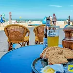 Апартаменты Cozy In With Wifi Остенде