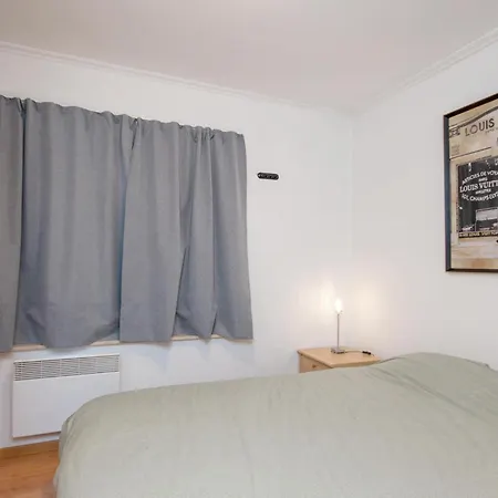 Apartment 1 Bedroom Front In Ostend