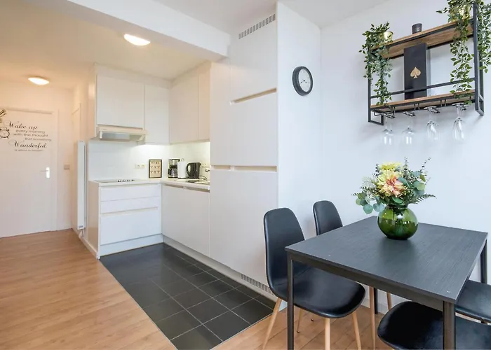 Cozy In With Wifi オステンド