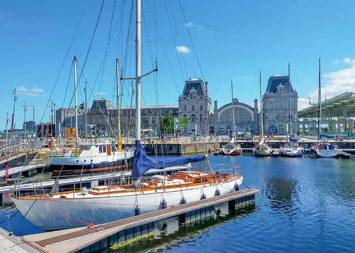 Lägenhet Cozy In With Wifi